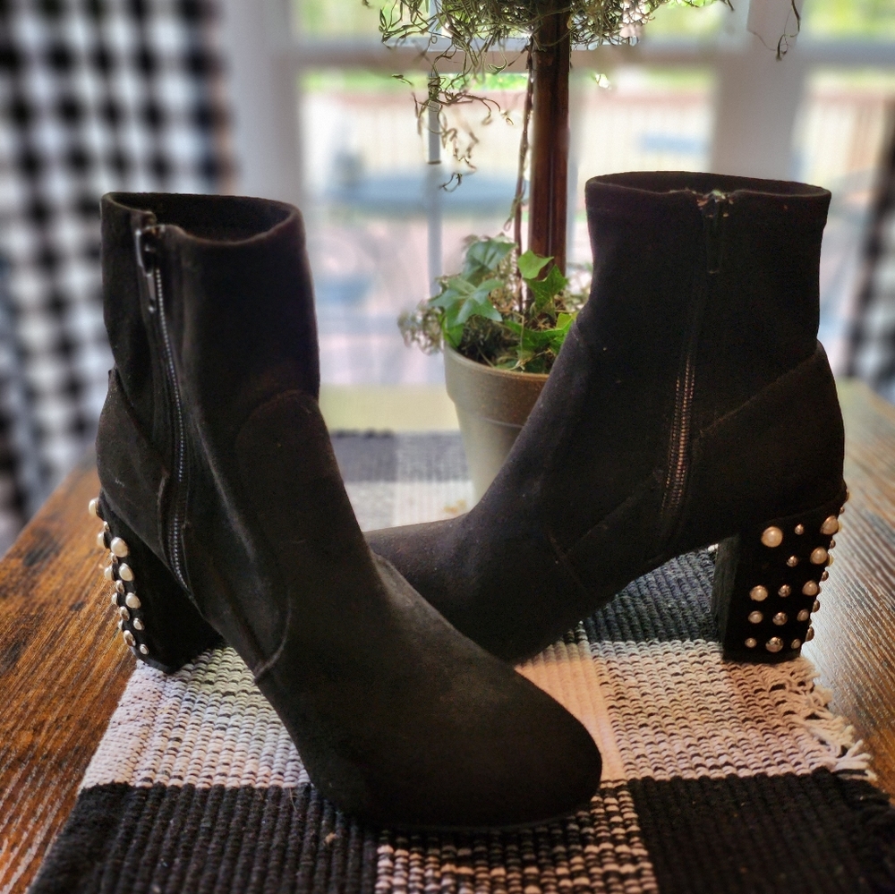 Steve Madden Black Boots sz 7